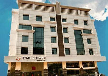 Time Square - The Landmark Hotel Hajdarabad Zewnętrze zdjęcie